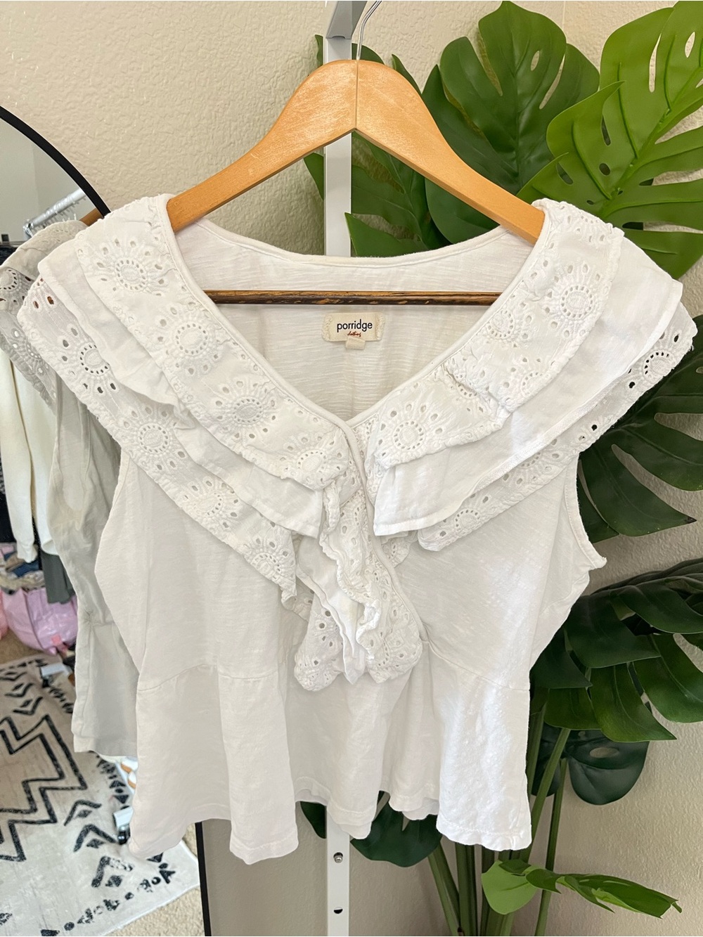 🤍 Porridge by Anthropologie White Eyelet Ruffle Tank Top L